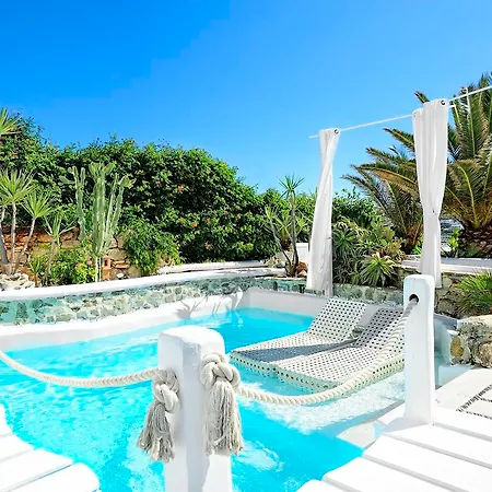 Hotel Kivotos Mykonos - Preferred & 5*