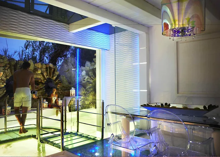 Kivotos Mykonos - Preferred & Otel Ornos (Mykonos)